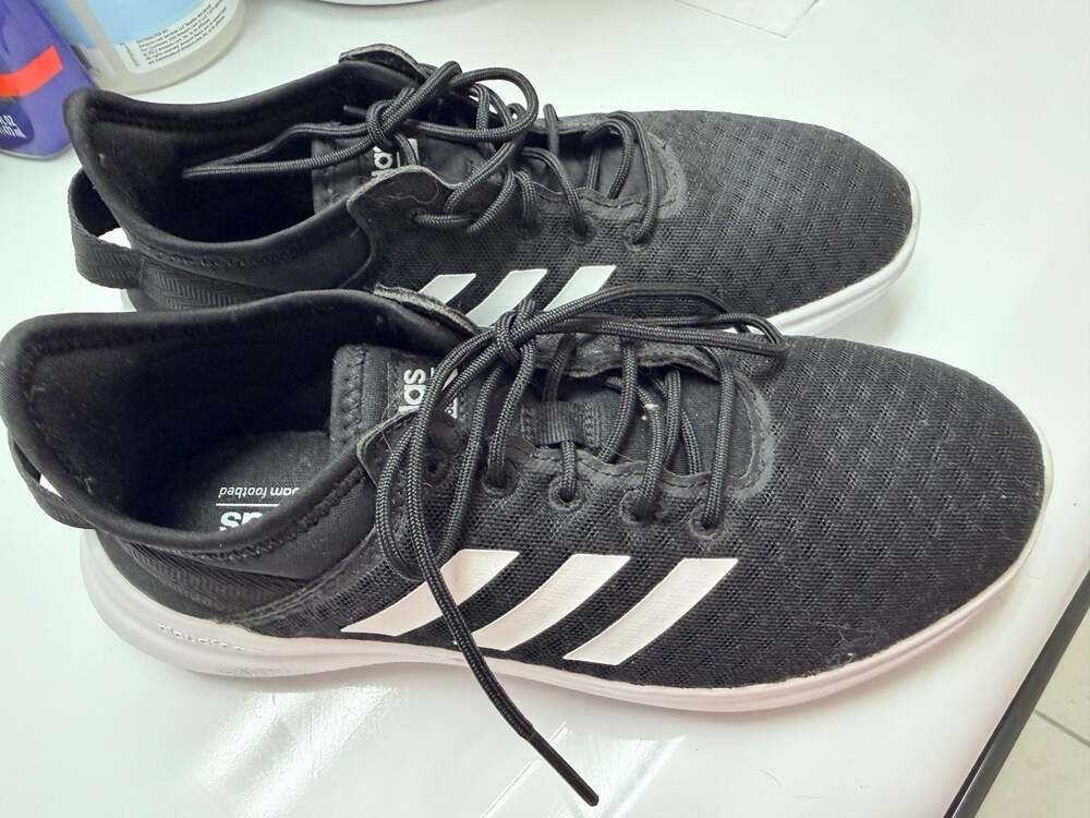Adidas QT Flex Cloudfoam Memory Foam Women's Sneakers Size 7.5